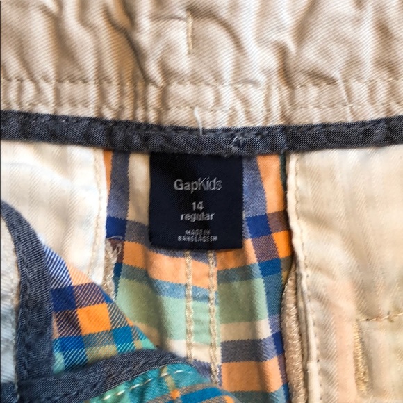 Plaid shorts - Picture 2 of 3